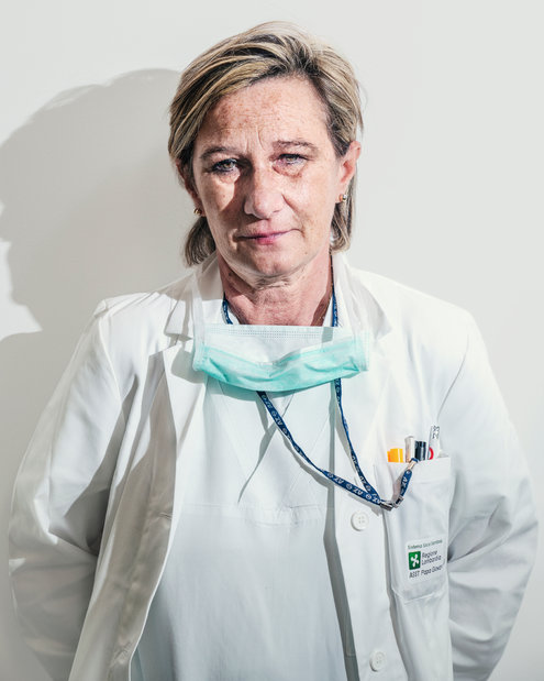 Anna Zanotti, 58 tuổi, y tá trưởng bệnh viện tại Bergamo