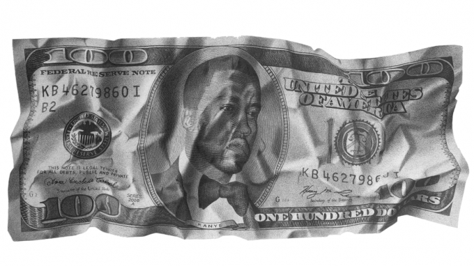 Tờ tiền in hình nam ca sĩ Kanye West đã được chính nam ca sĩ này mua (Ảnh: CNN).