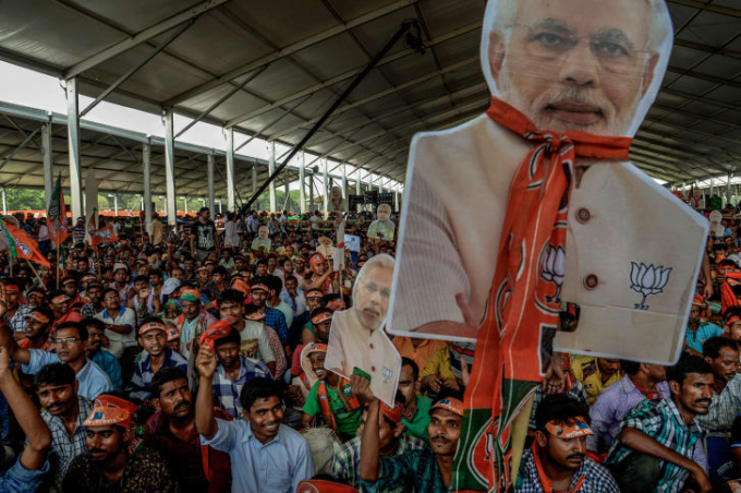 Đám đông tại cuộc mít tinh cho Thủ tướng Narendra Modi ngày 3/4/2019 ở Kolkata, Ấn Độ (Ảnh:Getty Images).