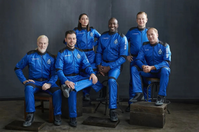 Katya Echazarreta là cô gái duy nhất trên hành trình thứ 5 của Blue Origin (Ảnh: internet).