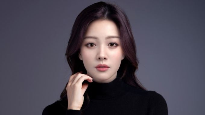 Lucy, một influencer ảo được tạo ra bởi thương hiệu bán lẻ Lotte Home Shopping của Hàn Quốc (Ảnh: CNN).