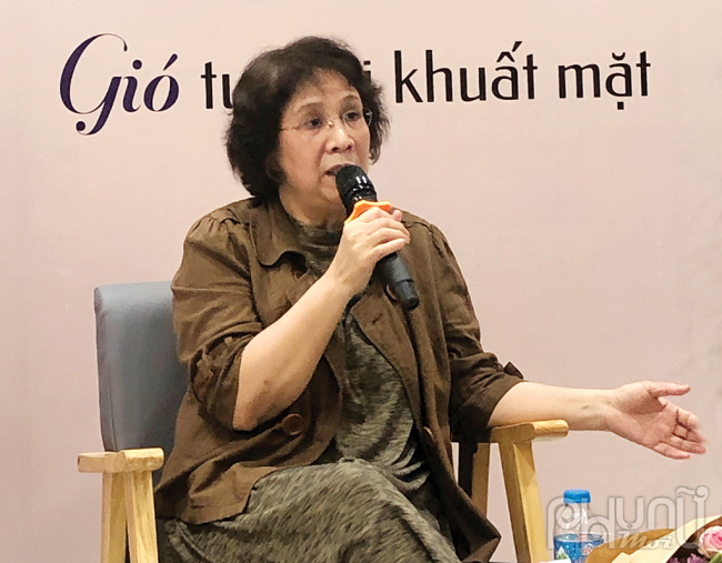 Nhà văn Lê Minh Hà