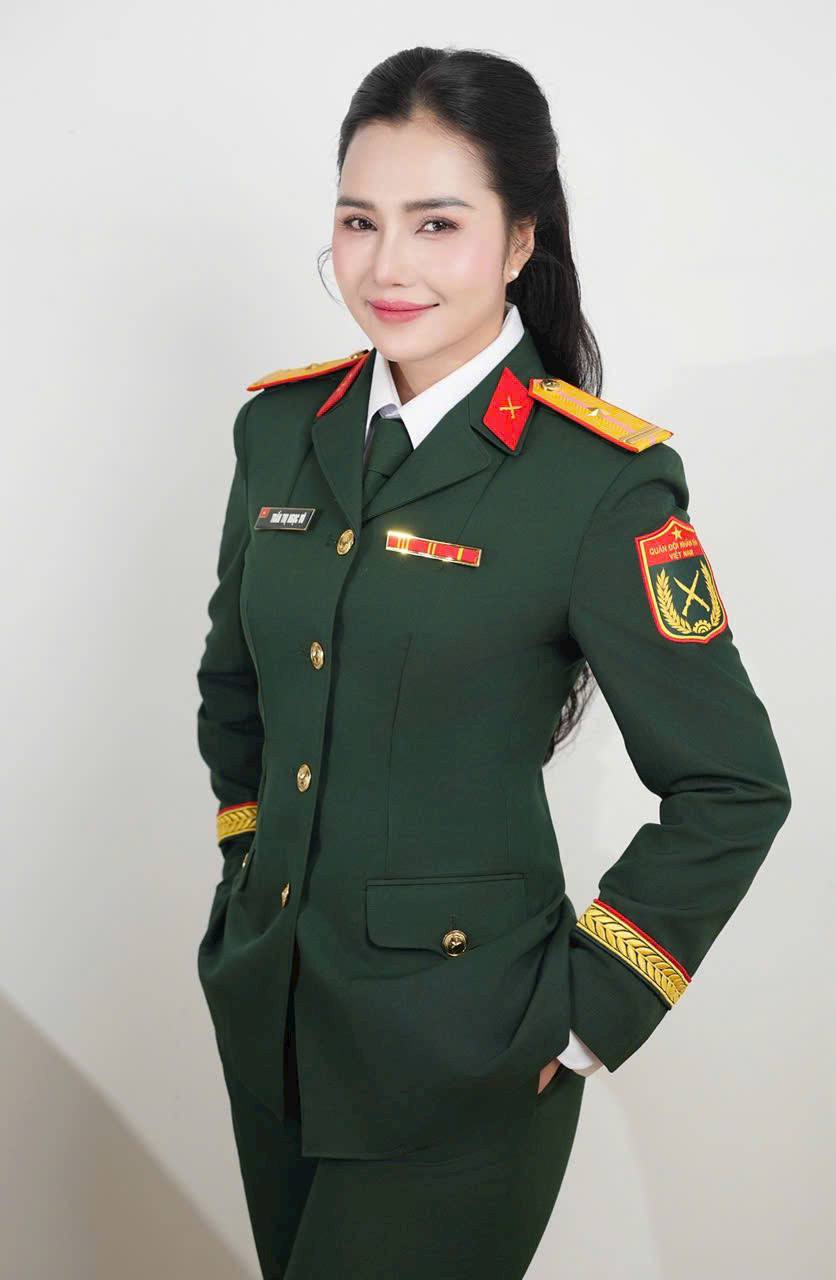 Nữ thiếu tá với giọng đọc “chạm đến trái tim” tại Lễ diễu binh lịch sử