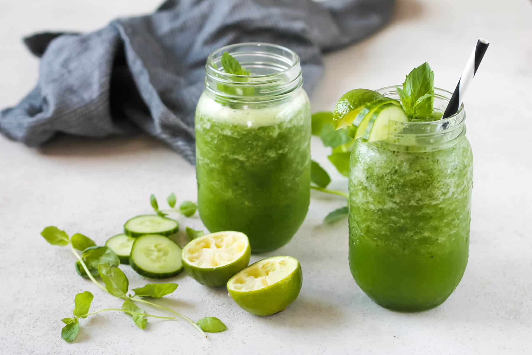 9 công thức nước ép giúp tóc mọc dày, bóng khỏe