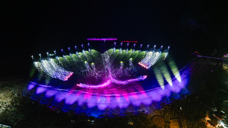 Show Symphony of the Green Island xác lập 2 kỷ lục thế giới trước thềm khai mạc