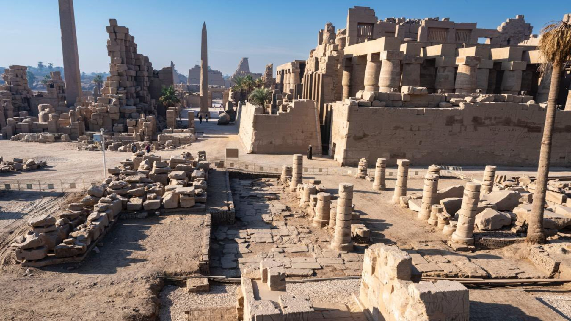 Quần thể đền Karnak ở Luxor