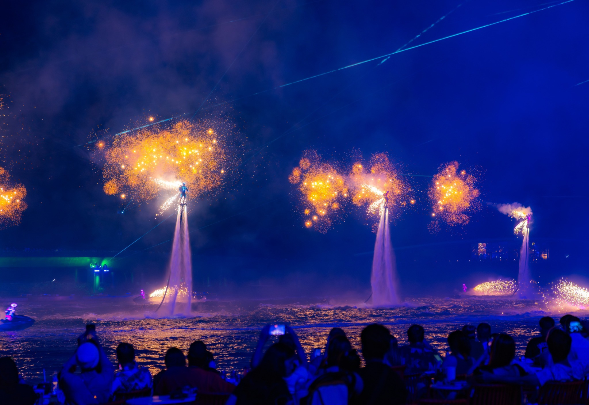 Phú Quốc sở hữu các show diễn độc bản, tạo sức hút mạnh mẽ cho du lịch sự kiện.