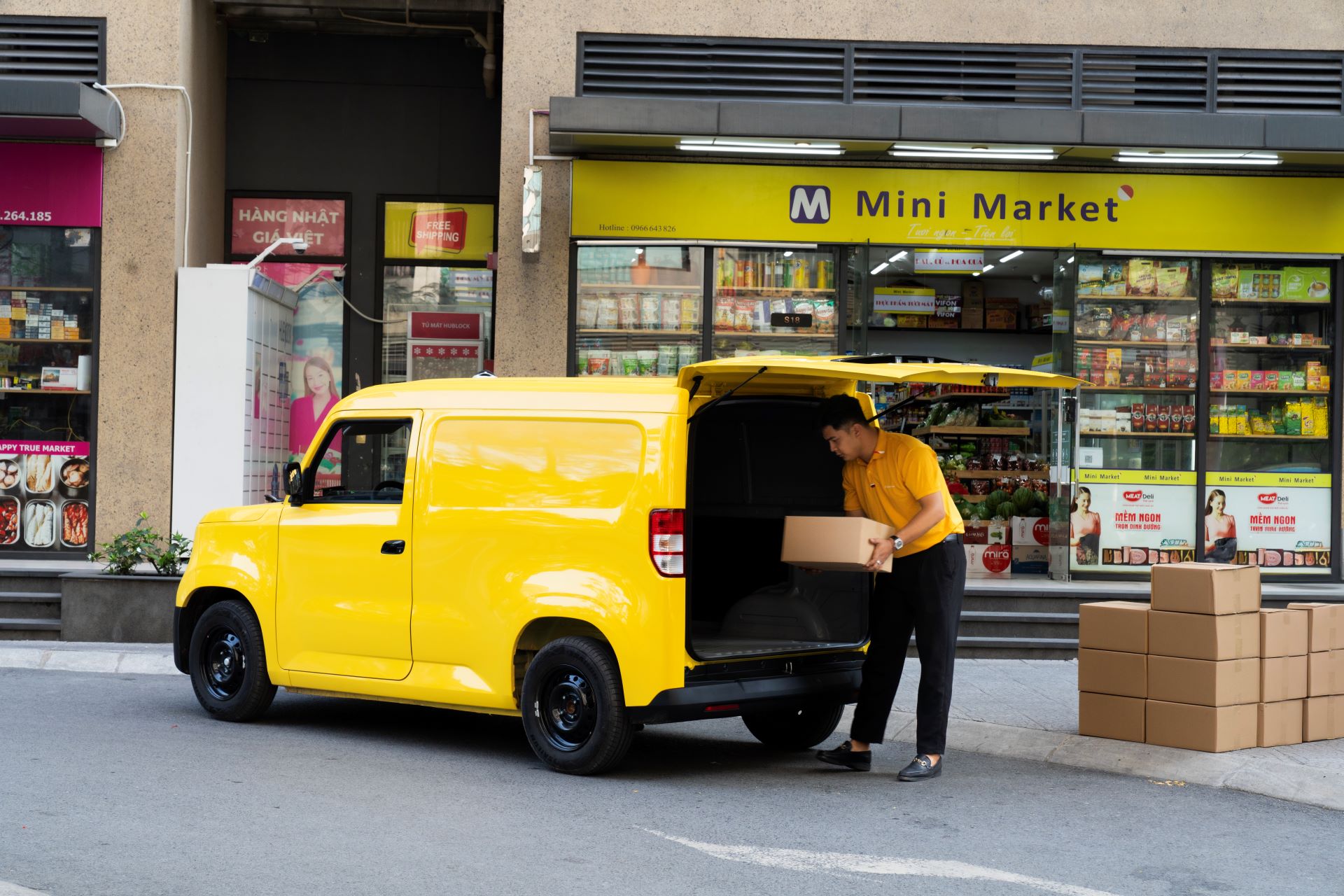 EC Van tiết kiệm “trăm bề”, hộ kinh doanh vô tư trả góp không lo áp lực