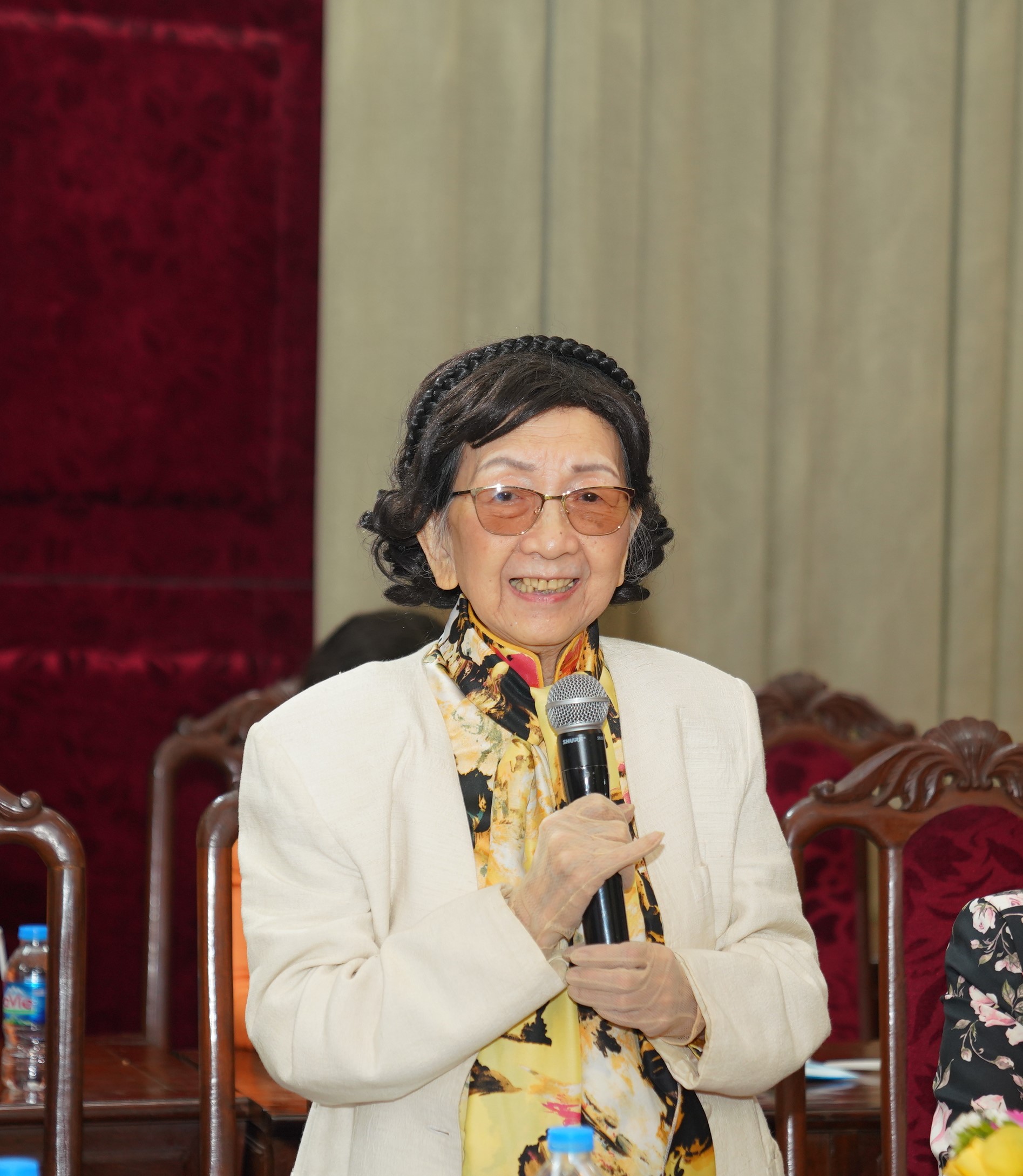GS.TSKH Phạm Thị Trân Châu
