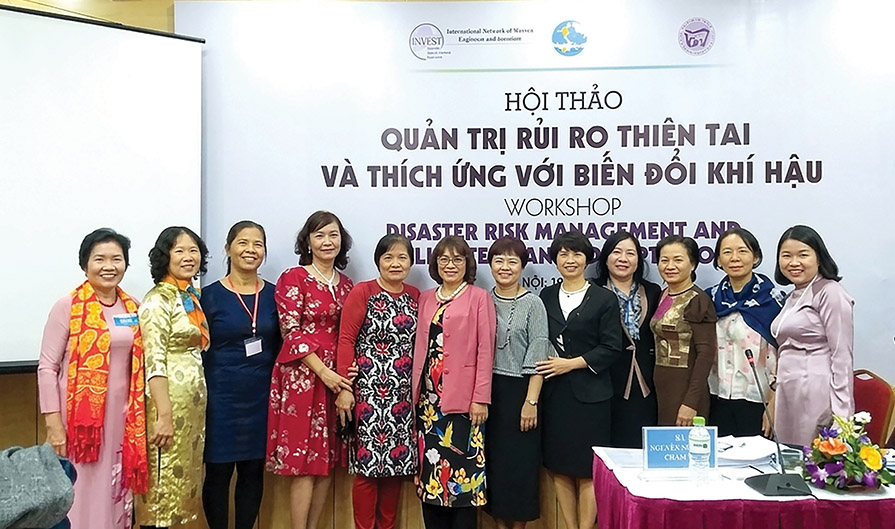 Đại biểu Chi hội NTT BVMT&BĐKH tại Hội thảo chuyên đề - Hội nghị APNN 2018