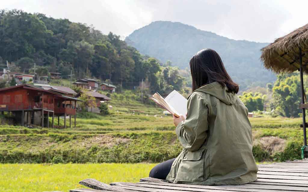 Phong cách sống của phụ nữ hiện đại: Đẹp không chỉ là diện mạo, mà là một hệ tri thức