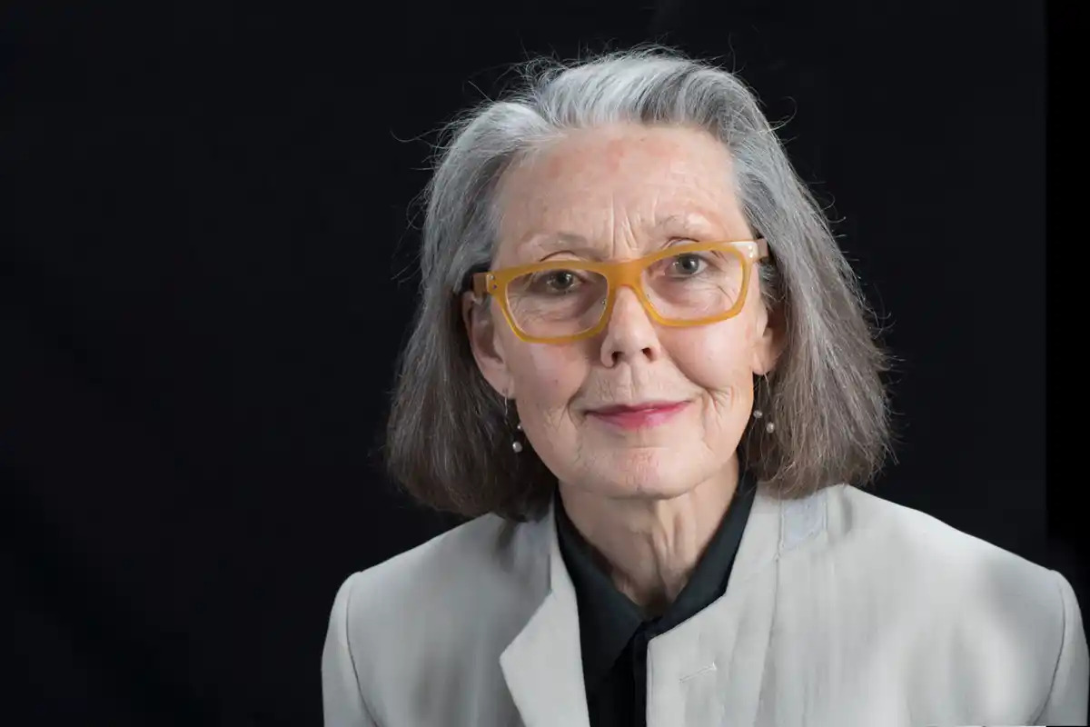 Giải Nobel Văn học 2026 thuộc về nhà thơ Anne Carson