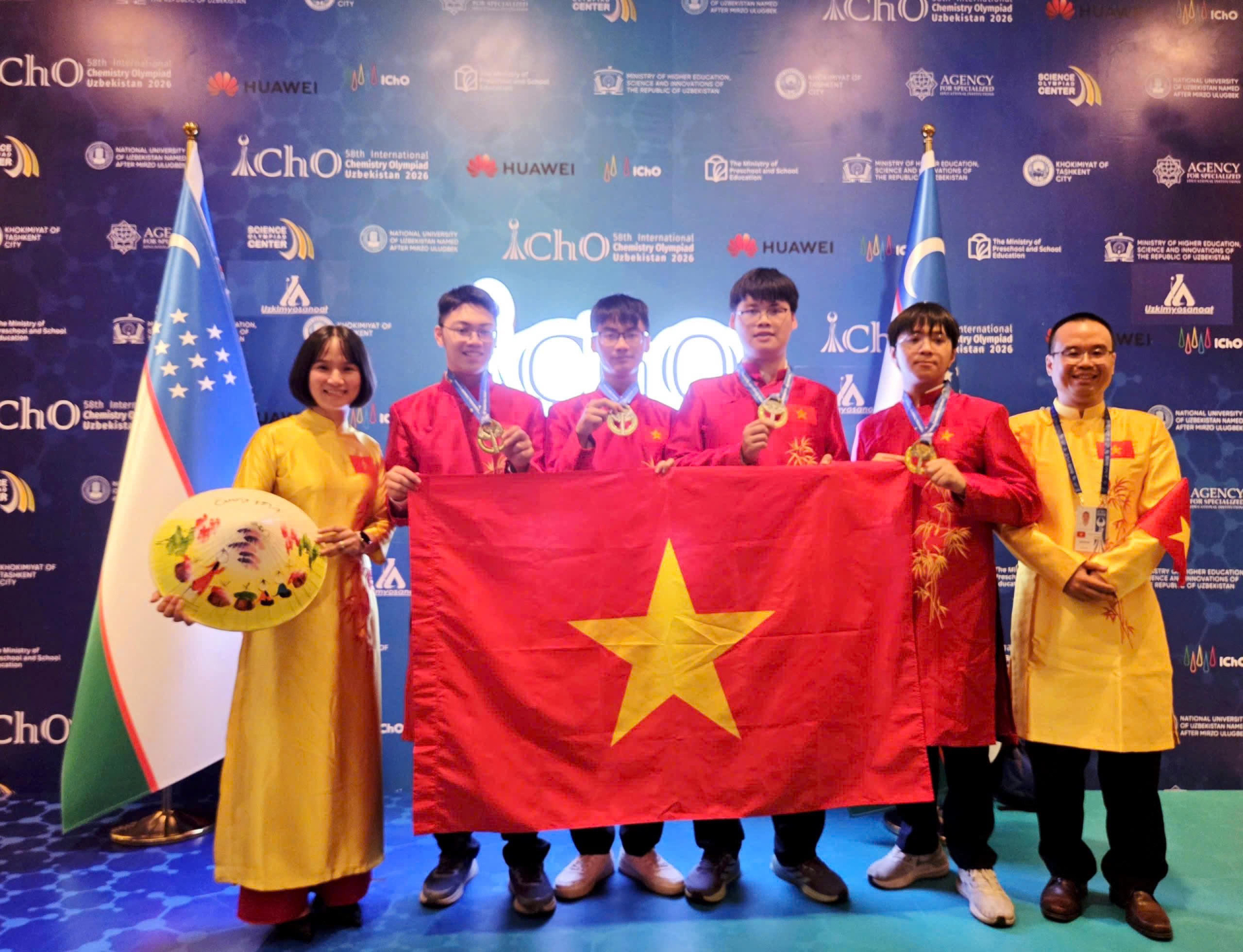 Đội tuyển Việt Nam dự Olypic Hóa học quốc tế năm 2026. Ảnh: Bộ GD-ĐT
