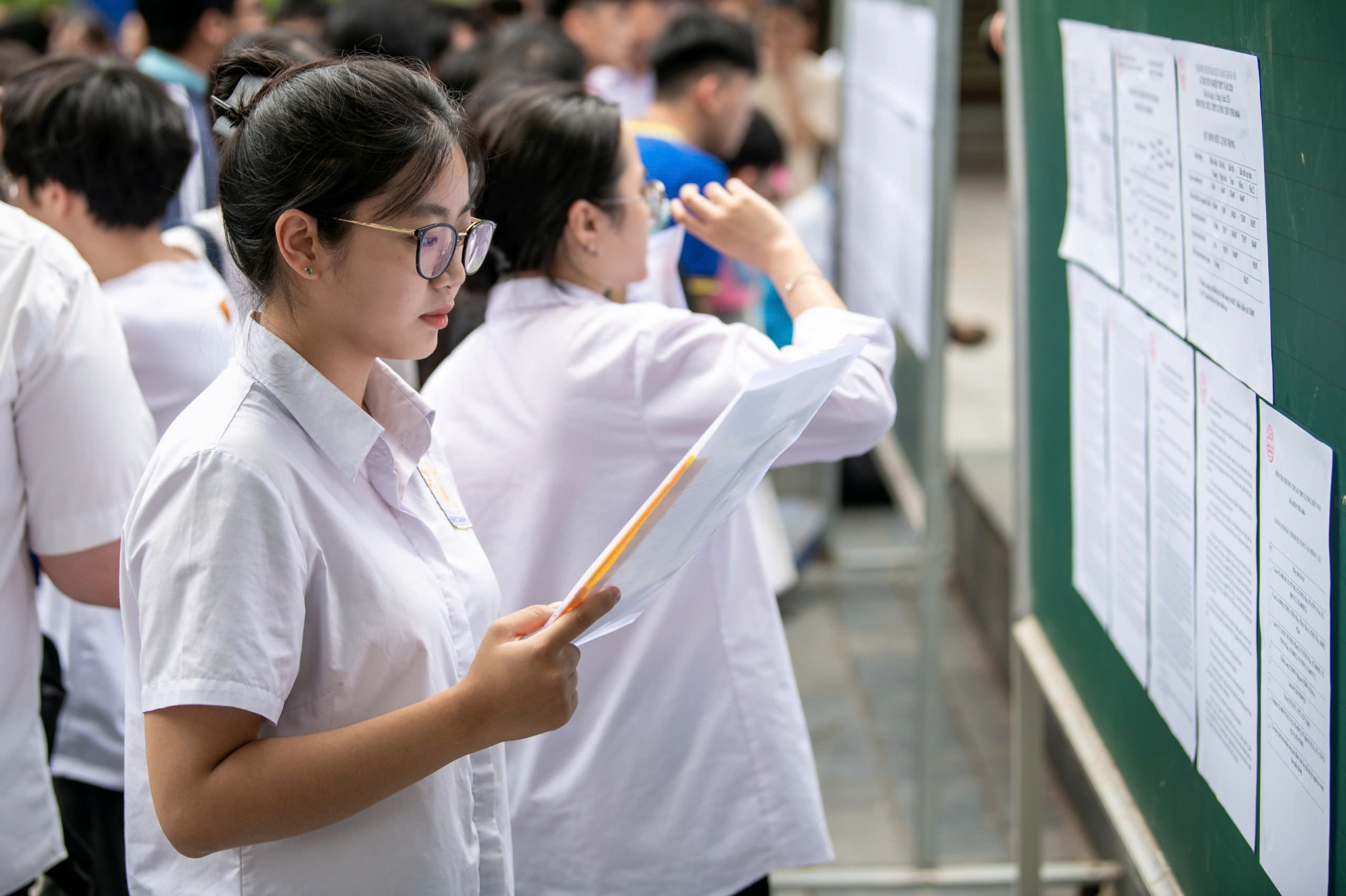 Điểm chuẩn ngành báo chí năm 2026 tụt hạng