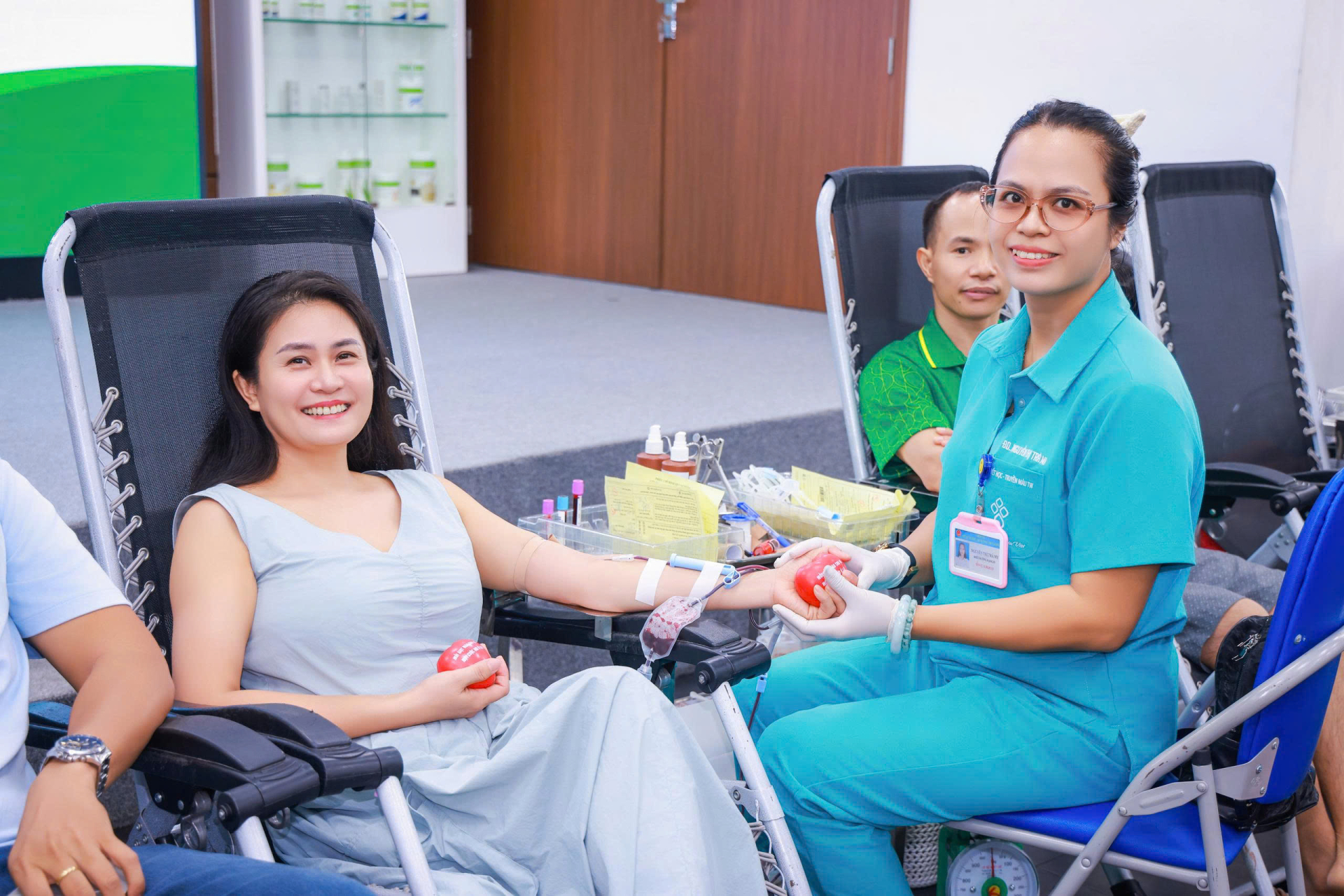 Herbalife Việt Nam tổ chức Ngày Hiến máu tình nguyện 2026 tại TP. Hồ Chí Minh và Hà Nội, tiếp nhận 183 đơn vị máu