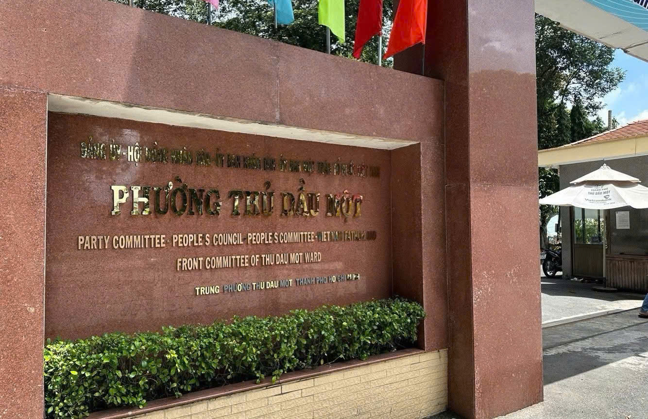 Trụ sở phường Thủ Dầu Một đặt tại UBND thành phố Thủ Dầu Một (cũ).