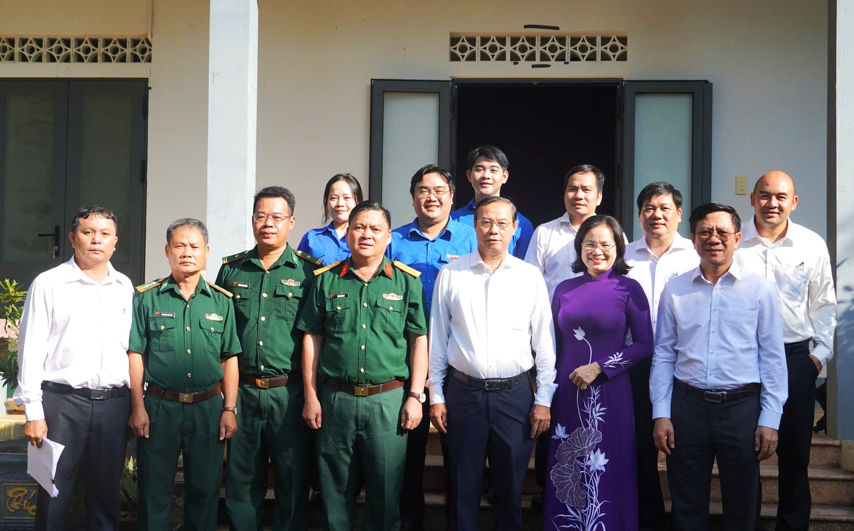 Nguyên Phó Chủ tịch nước Trương Mỹ Hoa cùng lãnh đạo TP.HCM tri ân người có công tại đặc khu Côn Đảo