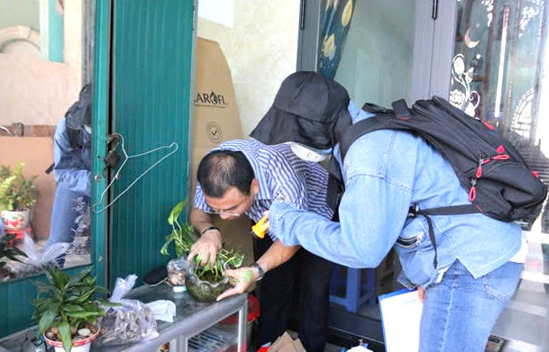 Trung tâm Kiểm soát bệnh tật tỉnh Bà Rịa - Vũng Tàu (cũ) phối hợp Trung tâm Y tế TP. Vũng Tàu giám sát điểm nguy cơ trên địa bàn phường Phước Thắng, TP.HCM. Ảnh: Sở Y tế TP.HCM
