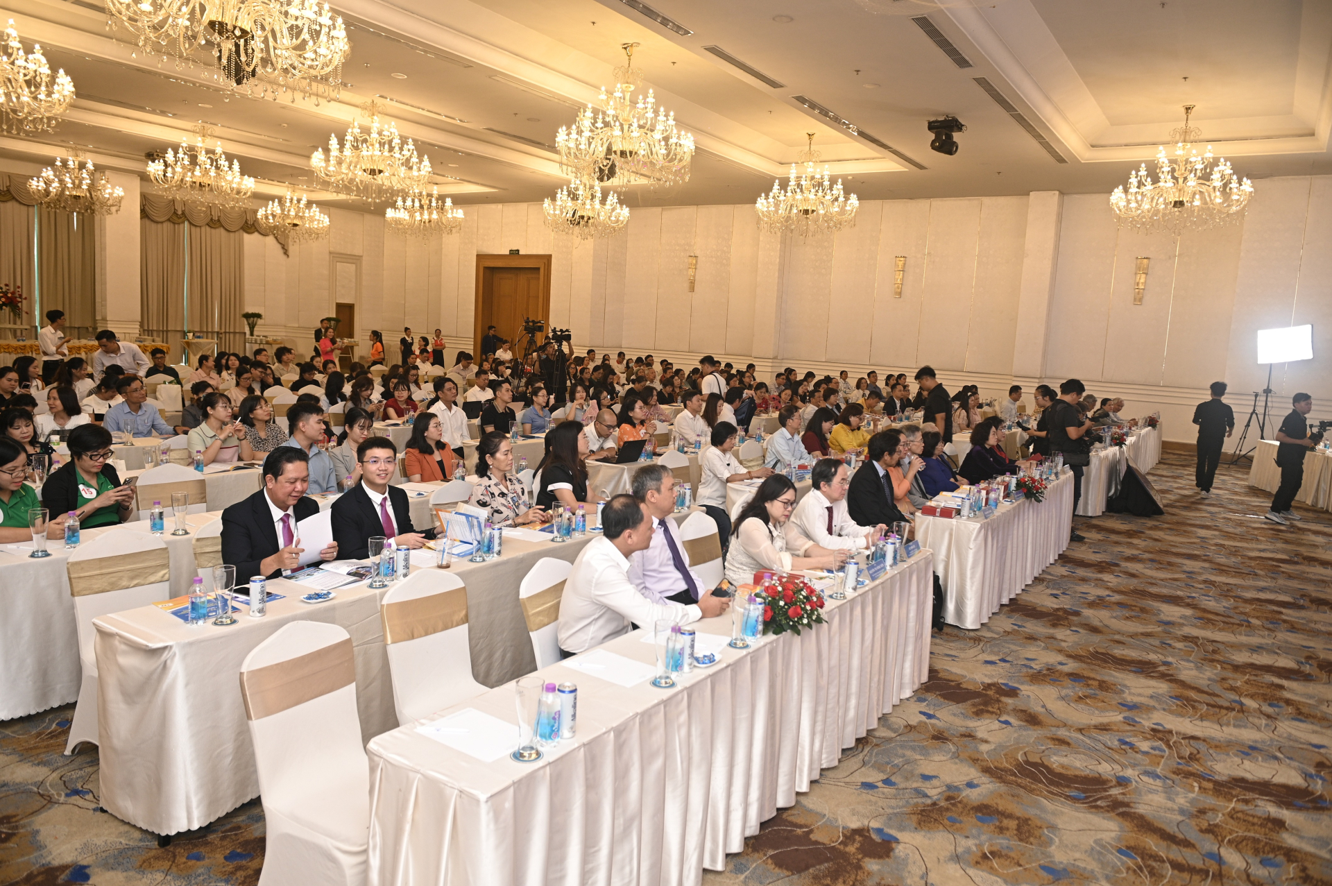Hội nghị thu hút sự tham gia của các nhà khoa học, chuyên gia dinh dưỡng trong nước