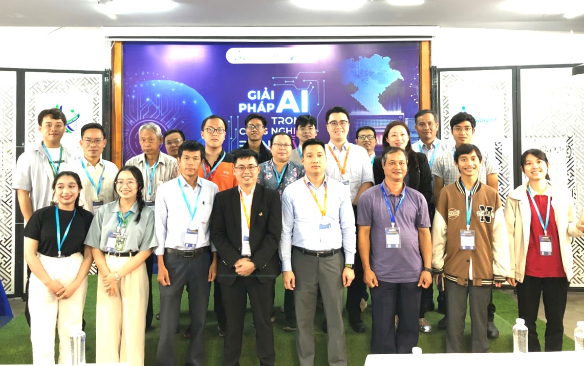 Hội thảo thu hút sự quan tâm của nhiều chuyên gia trong lĩnh vực bán dẫn và trí tuệ nhân tạo. Ảnh: Nhật Linh