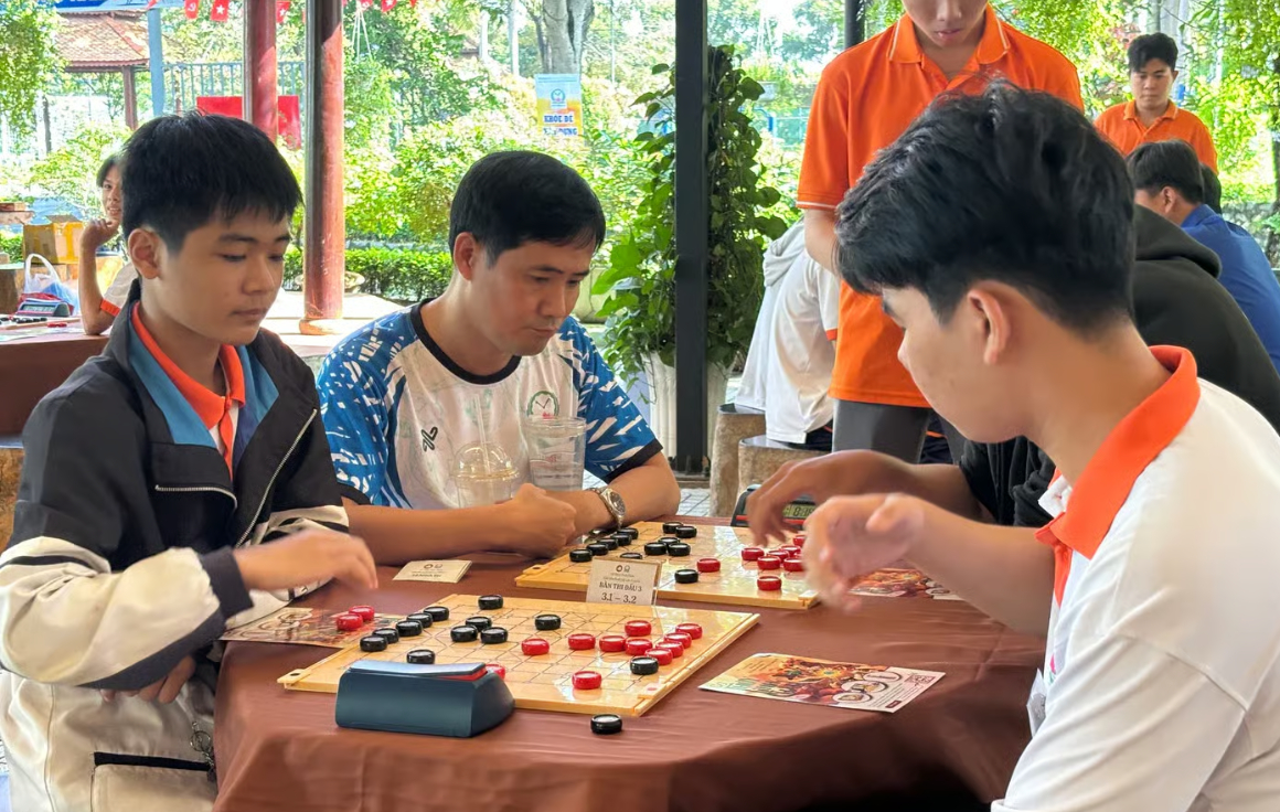Cờ Thủy Tinh Châu được giáo viên và học sinh yêu thích