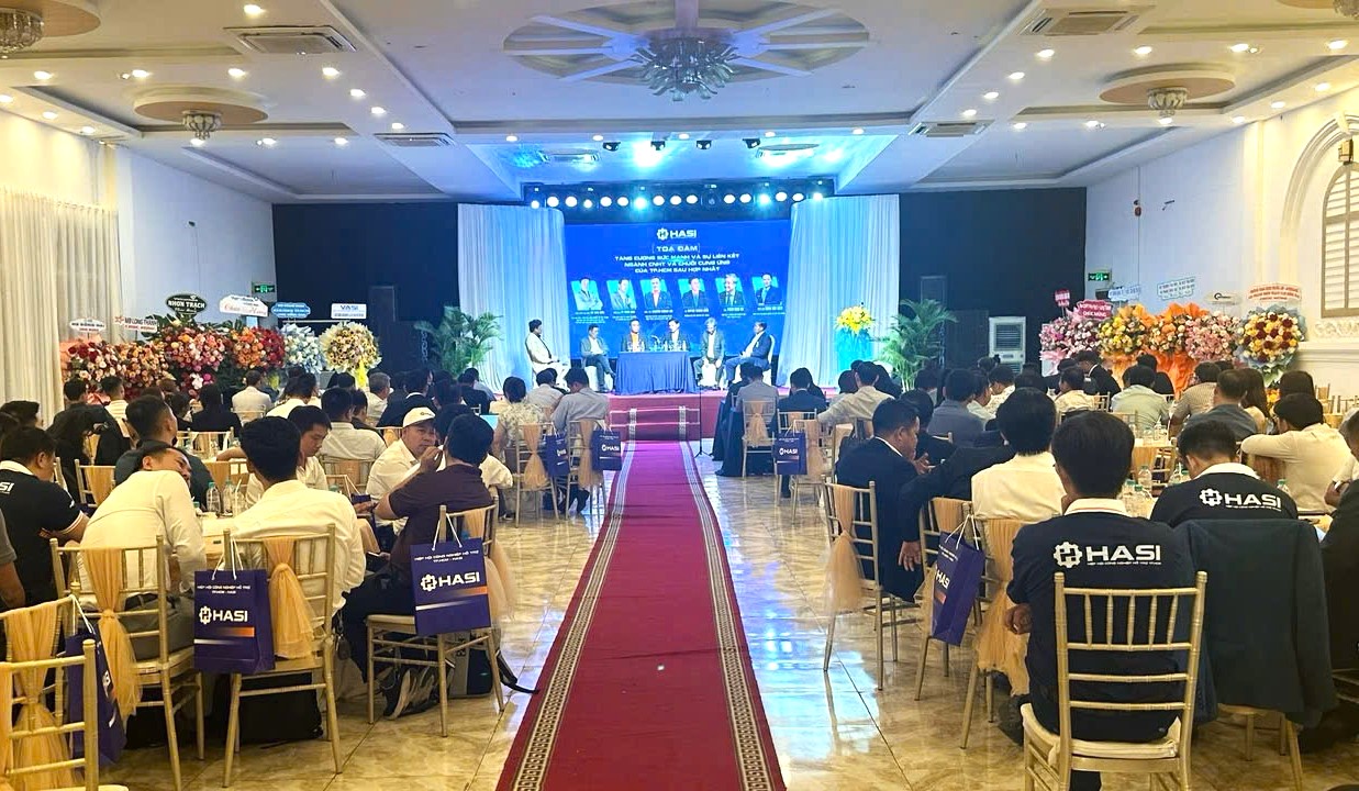 Quang cảnh sự kiện