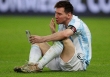 Messi dùng điện thoại gì để gọi cho vợ khoe huy chương vô địch Copa America 2021
