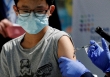Tại sao tốc độ tiêm vaccine COVID-19 trẻ em tại Campuchia cao đến kinh ngạc?