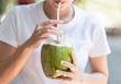 Thực hư thông tin uống nước dừa có nhanh khỏi COVID-19?