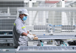 Sản xuất của các nhà máy ở Trung Quốc bị thu hẹp ảnh hưởng đến dân nhập cư