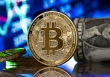 Bitcoin vượt mốc 18.000 USD trước khi Fed tăng lãi suất