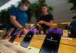 Reuters: Nhà cung cấp màn hình cho Apple, Samsung muốn xây nhà máy ở Việt Nam