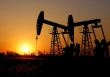 Giá dầu giảm mạnh do lo ngại về trần nợ của Mỹ và cuộc đàm phán của OPEC+ 