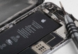 EU buộc các nhà sản xuất smartphone phải sử dụng pin có thể tháo rời