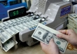 Giá USD hôm nay 18/8: Tỷ giá trung tâm giảm 5 đồng