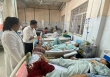 Vụ nôn ói sau ăn bánh mì: 328 người nhập viện, nhiều bệnh nhân phải chuyển tuyến