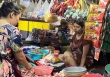 Người dân Myanmar đối mặt với áp lực lạm phát khi tiền tệ sụt giảm