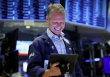 Cổ phiếu tăng vọt, Dow Jones tăng hơn 650 điểm nhờ báo cáo lạm phát tăng