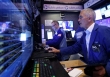 Dow Jones giảm hơn 300 điểm, dầu thô tăng vọt do căng thẳng gia tăng ở Trung Đông