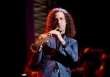 Huyền thoại saxophone Kenny G trở lại Hà Nội biểu diễn vì mục đích thiện nguyện 