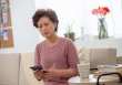 Mẹ chồng dọn đến nhà con trai ở, góp 5 triệu tiền sinh hoạt 1 tháng nhưng vẫn bị con dâu 'chơi xỏ'