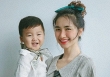 Hoà Minzy đăng clip đón con ở sân bay sau 1 tháng xa cách, bạn trai cũ nói 1 câu mà cả 2 được khen: Dạy con văn minh quá