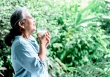 Tiết kiệm được hơn 1 tỷ, mẹ chồng quyết định về ở với đứa con dâu không ưa nhất: 'Mới ngày thứ 2 nó đã cho tôi bao bất ngờ'