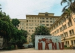Vụ Đại học Hà Nội tăng học phí: 'Thiếu sót' của nhà trường nhưng hàng nghìn sinh viên phải gánh hậu quả?