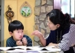  Thay vì khản giọng quát con 'Học đi', cha mẹ làm được 3 việc đơn giản này thì con tự khắc ngồi vào bàn, chăm chỉ học tập!