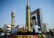 Iran sắp có bom nguyên tử, Mỹ và Israel “ngồi trên đống lửa“