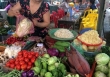 Rau xanh tăng giá đột biến, khan hàng vì mưa bão