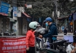 Hà Nội: Lập hàng rào phong toả ổ dịch hơn 20 ca F0 tại Lĩnh Nam