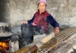 Thoát nghèo nhờ giữ lửa nghề làm bánh đa 33 năm qua
