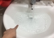 Nước sinh hoạt có mùi khét và hắc, người dân Hà Nội hoang mang lo lắng